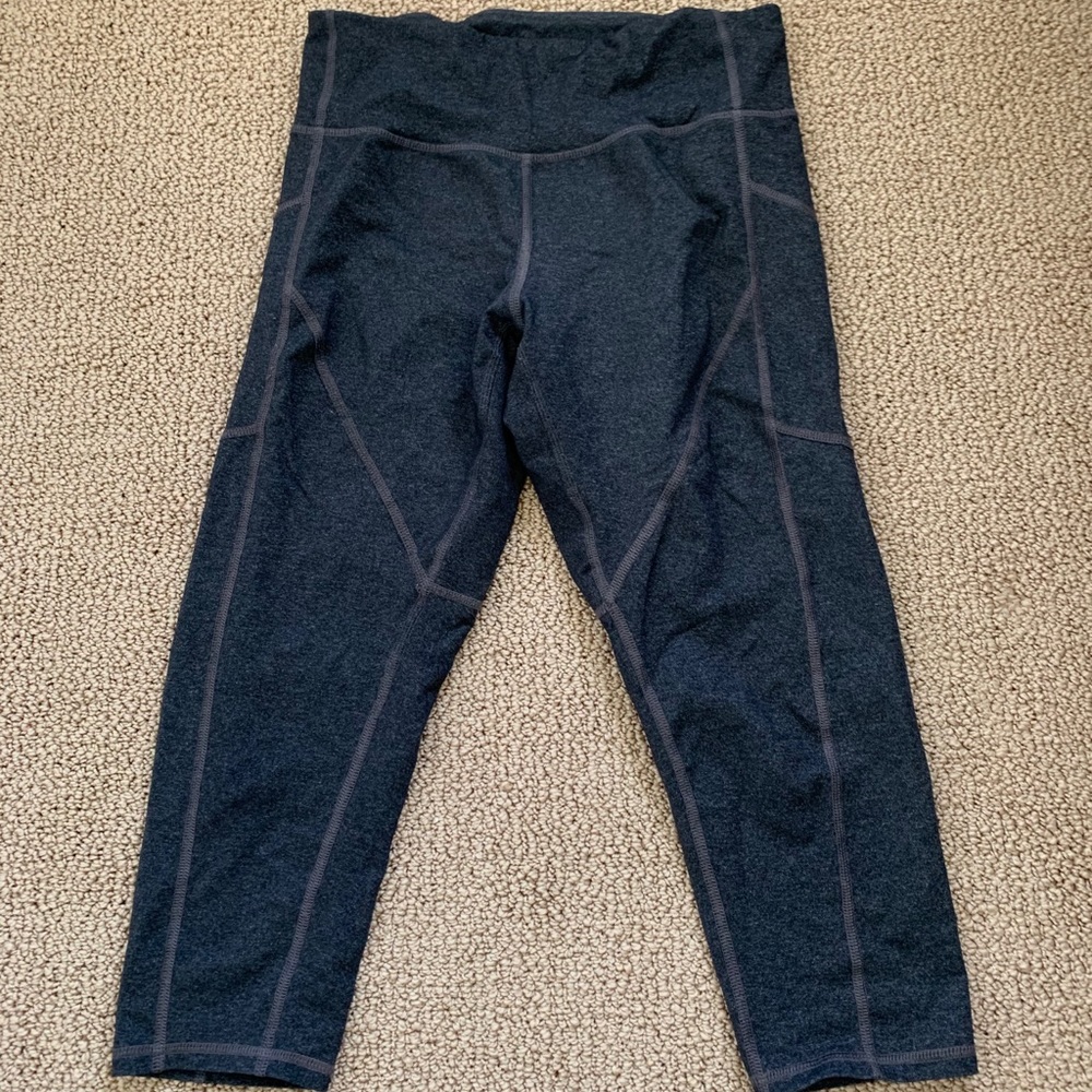 C9 gray capri leggings